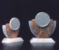 Trofeu marmura in forma de cupa cu disc aluminiu